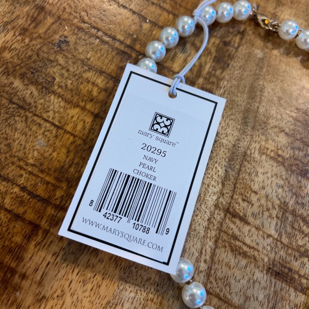 Violet & Brooks Mary Square Jewelry Bundle Necklace & Earrings NWT - Picture 6 of 7